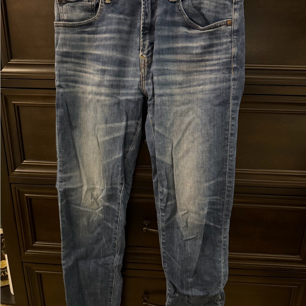 American Eagle Faded Athletic Fit Jeans